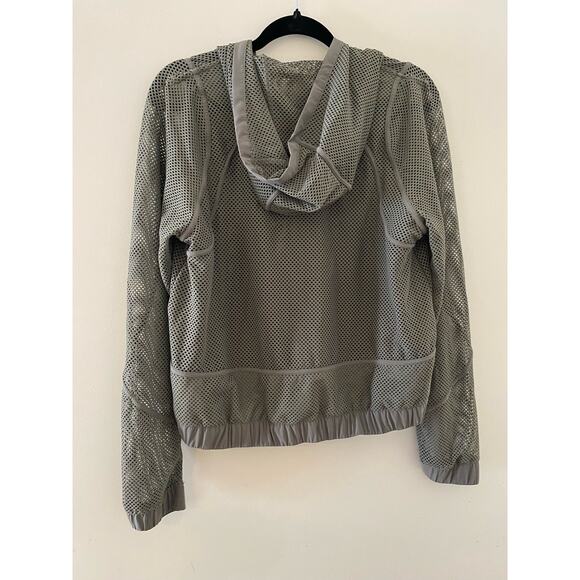 Lululemon Athletica Relaxed Fit Mesh Jacket Grey Green Sage 6 EUC - Picture 9 of 12